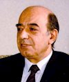 منوچهر هزارخوانی