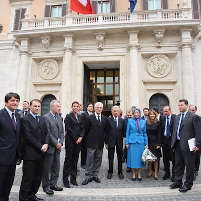 سناتورهای ایتالیایی از مقاومت ایران حمایت  میکنند