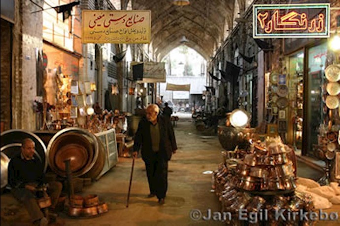 اعتصاب بازاریان در اصفهان همچنان ادامه دارد 