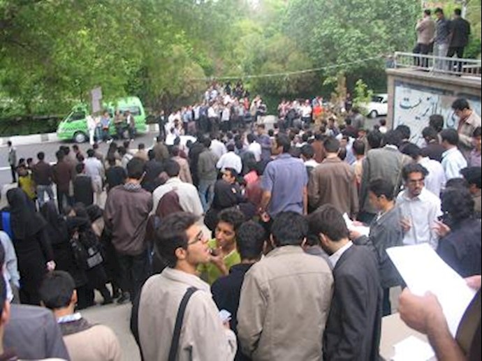دانشجویان تبریز - آرشیو