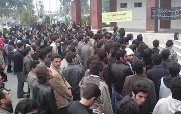 رژیم آخوندی در برابر اعتراض دانشجویان دست به عقب نشینی زد