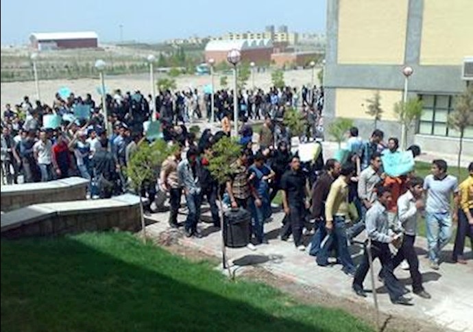 دانشگاه سهند تبریز -صحنه اعتراض علیه رژیم آخوندی