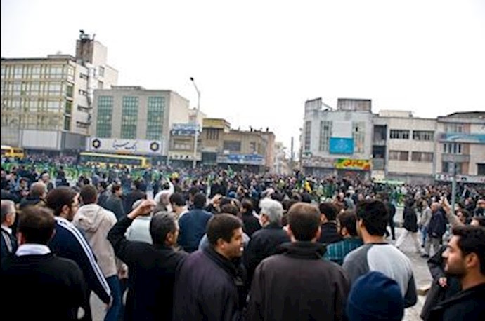 تظاهرات ضدحکومتی مردم تهران- عاشورای88