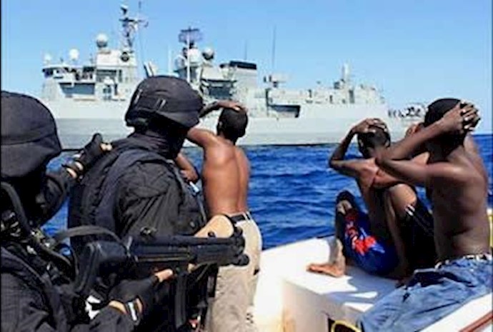 دستگیری دزدان دریایی  سومالی- آرشیو