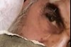 عکس خمینی دجال, توسط مردم لگدمال شد