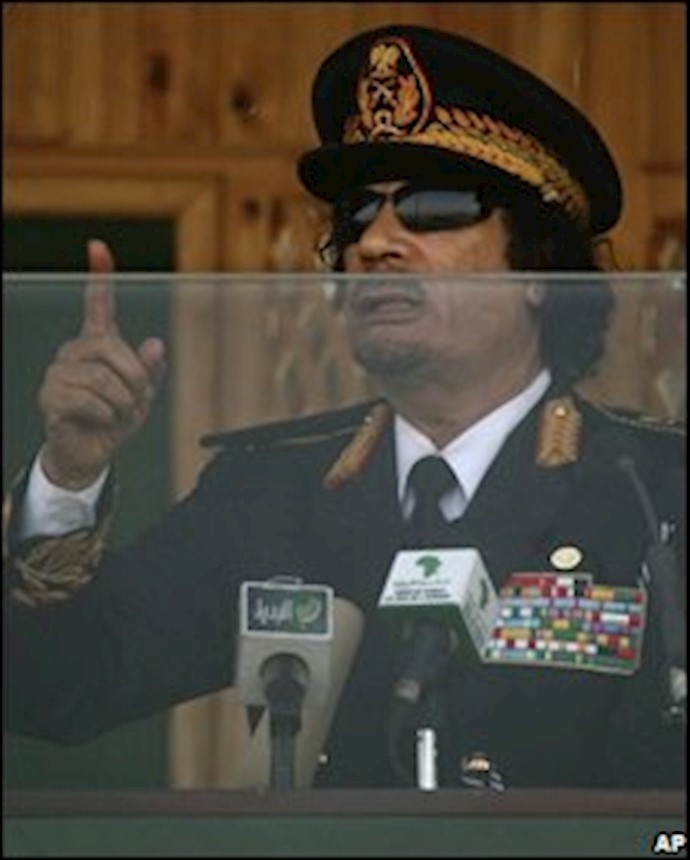 سرهنگ قذافی رهبر لیبی