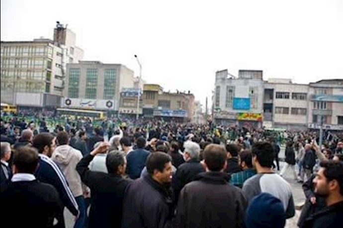 قیام سراسری مردم ایران, قیامی تا سرنگونی