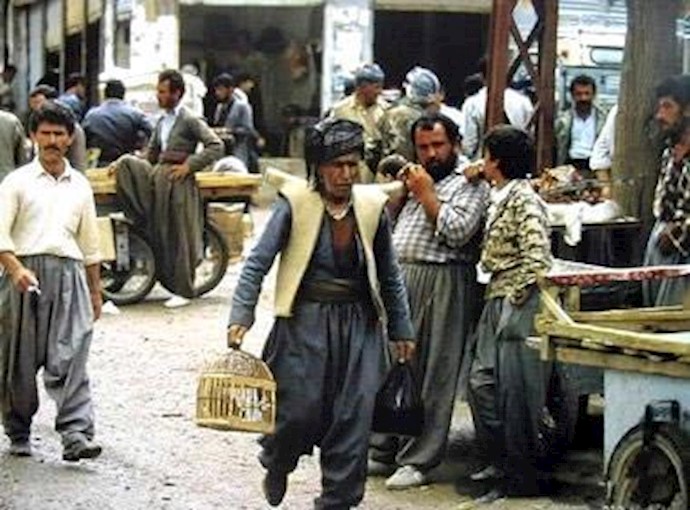 مردم زحمتکش کردستان , تحت ستم مضاعف آخوندهای جنایتکار