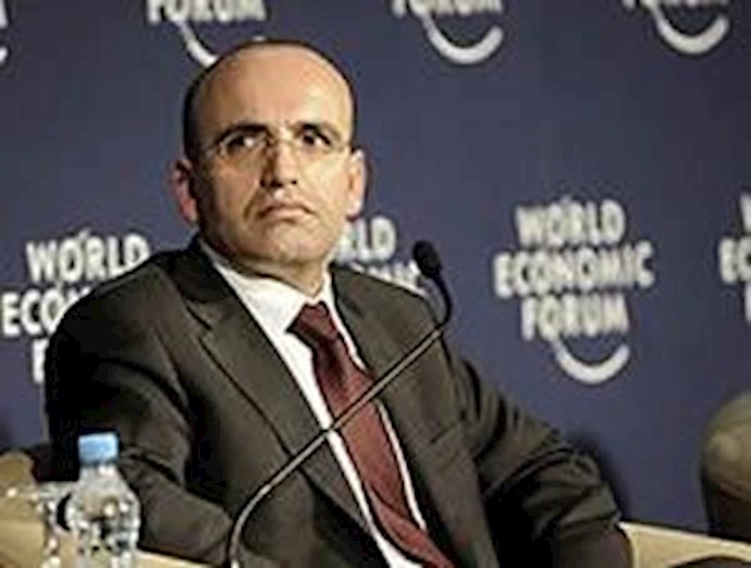 مهمت سیمسک - وزیر دارایی ترکیه