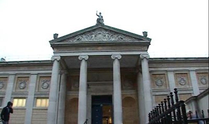 موزه آشمولین در آکسفورد انگلستان