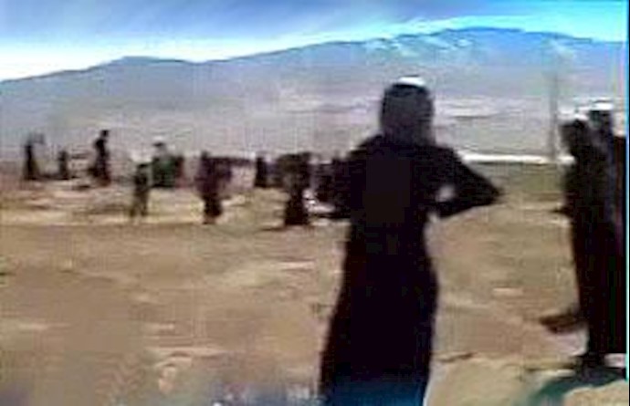 درگیری مردم روستای گندابه با نیروهای سرکوبگر انتظامی