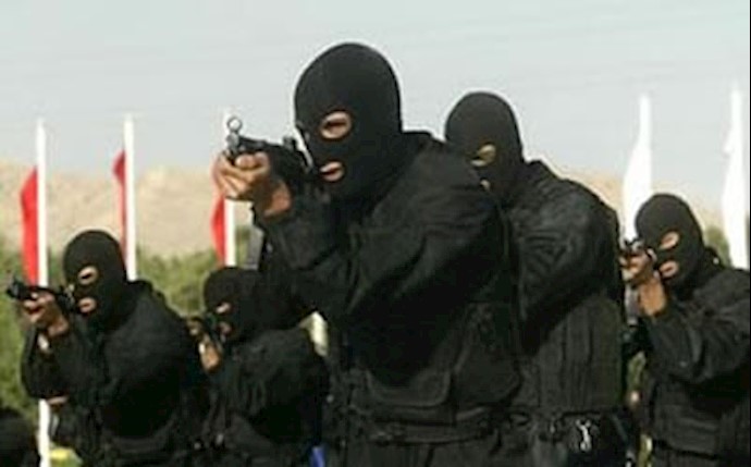 مانور نیروهای سرکوبگر رژیم آخوندی- آرشیو