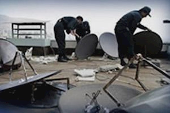 جمع آوری آنتنهای ماهواره ای , ترس آخوندها از اطلاع رسانی