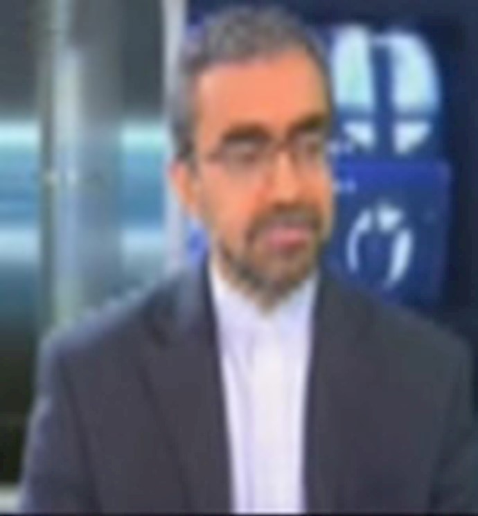 علی آهنی 