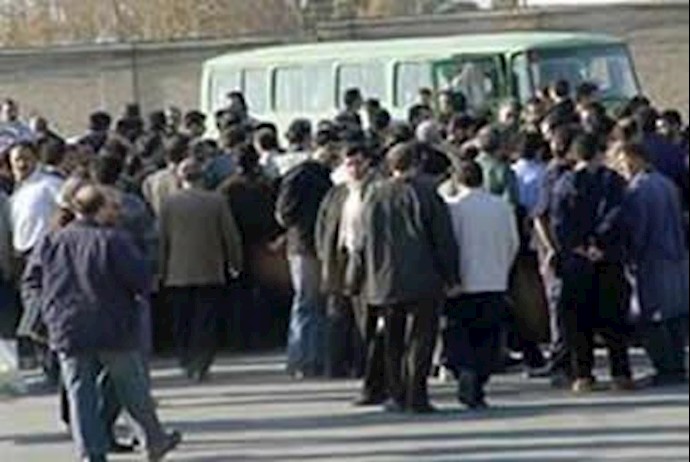 تجمع اعتراضی کارگران در قزوین - آرشیو