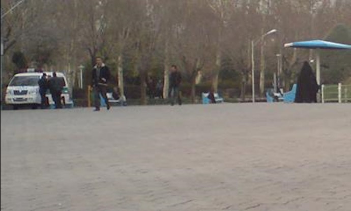استقرار ماموران سرکوبگر در پارک لاله
