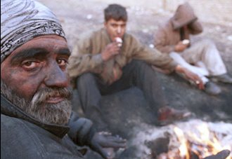 بیکاری و اعتیاد در ایران تحت حاکمیت ملاها بیداد می‌کند