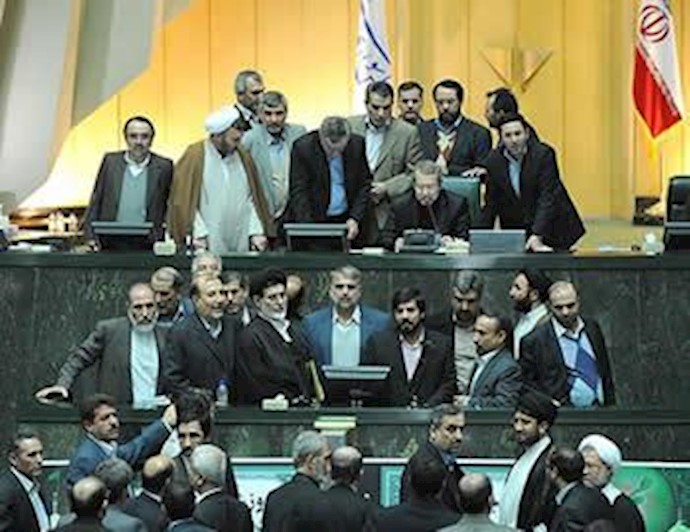 استیضاح وزیران رژیم آخوندی در مجلس ارتجاع - آرشیو