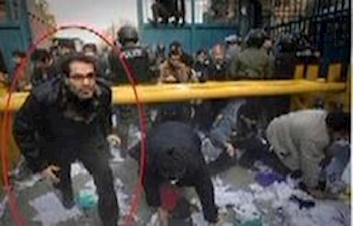 سرکرده سپاه پاسداران و عضو نیروی تروریستی قدس هنگام حمله به سفارت انگلیس در تهران