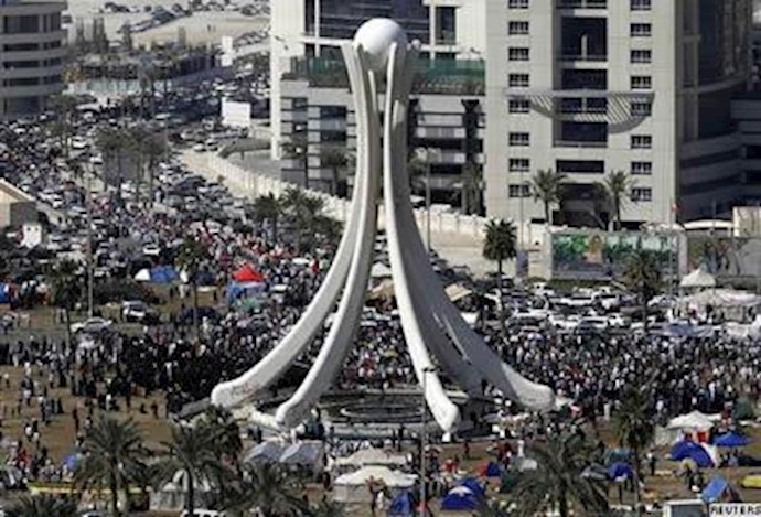 معترضان در میدان لولو منامه
