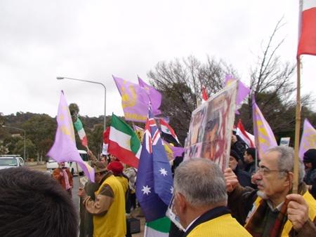 تظاهرات ایرانیان آزاده و شریف درحمایت از اشرف در سیدنی استرالیا