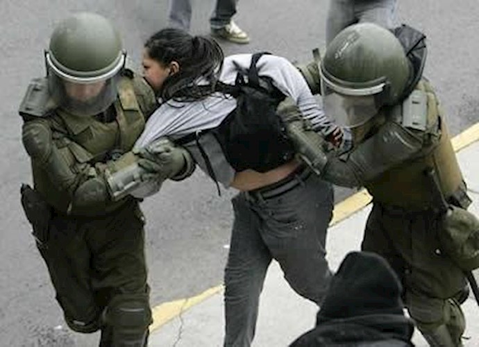 شیلی - دستگیری دانش‌آموزان معترض - آرشیو