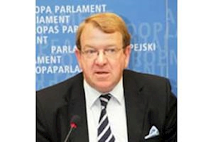 استروان استیونسون رئیس کمیته پارلمانی اروپا