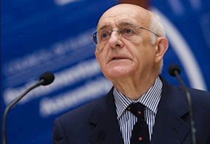 آنتونیو کاسس، رئیس دادگاه ویژه بین‌المللی
