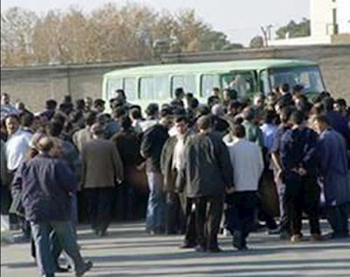 تجمع اعتراضی مردم در اعتراض به رژیم آخوندی - آرشیو