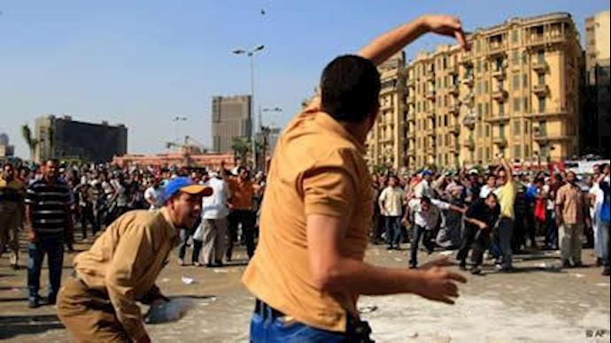 بیش از ۱۰۰ نفر در درگیری‌های قاهره زخمی شدند