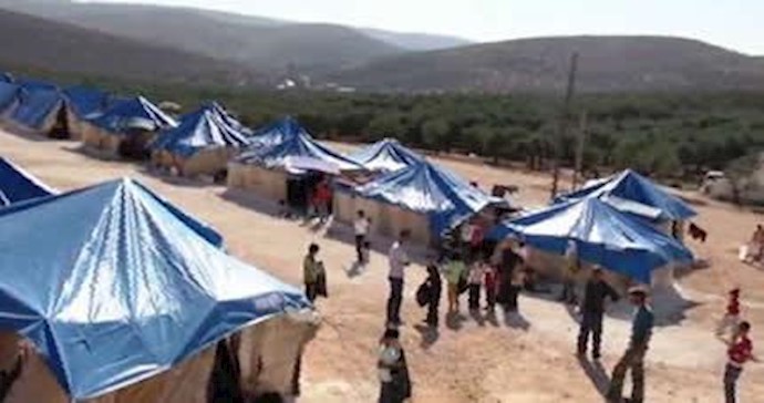 کمپ پناهندگان سوری در کنار مرز ترکیه
