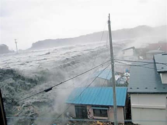 سونامی پس از زلزله در ژاپن