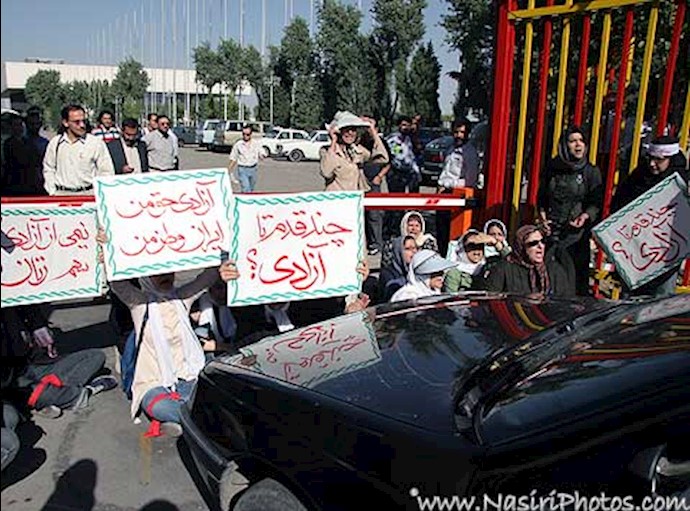 تجمع زنان فوتبال-آرشيو