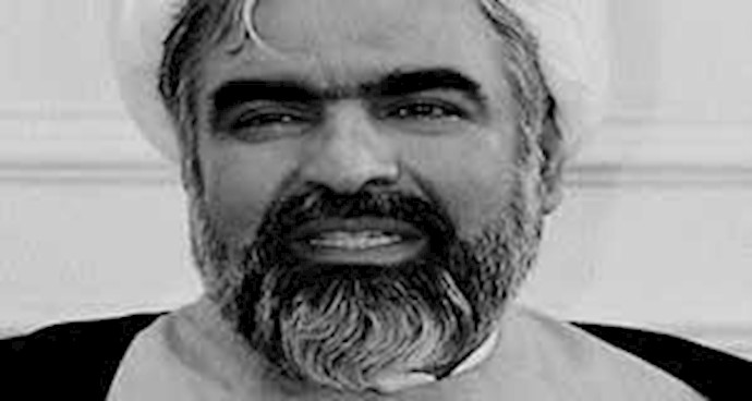 آخوند روح الله حسینیان