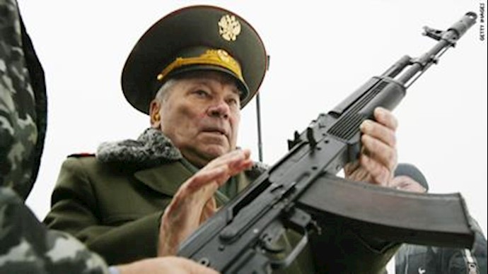 ميخائيل کلاشينکف طراح سلاح کلاشينکف