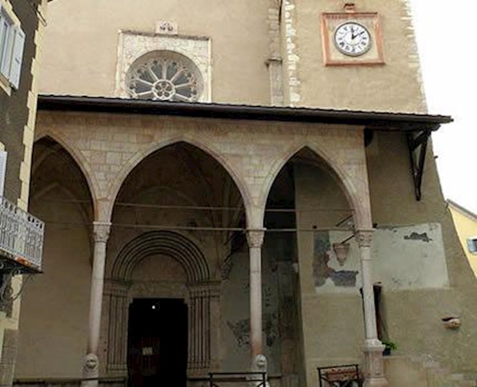 کلیسای نوتردام آکیلون در آلپس فرانسه