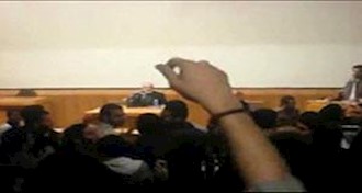 اعتراض دانشجویان به پاسدار شریعتمداری در دانشگاه شریف