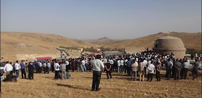 مراسم بزرگداشت چهلم محمد قنبری در تاکستان 