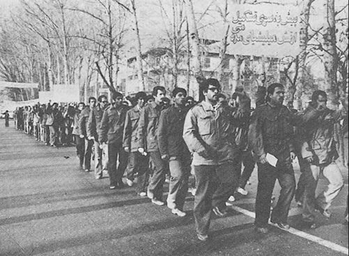 رژه میلیشیا در خیابانهای تهران
