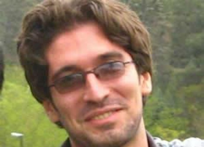 زندانی سیاسی آرش صادقی