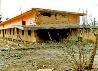 آثار باقیمانده از بمباران قرارگاه انزلی در جلولا