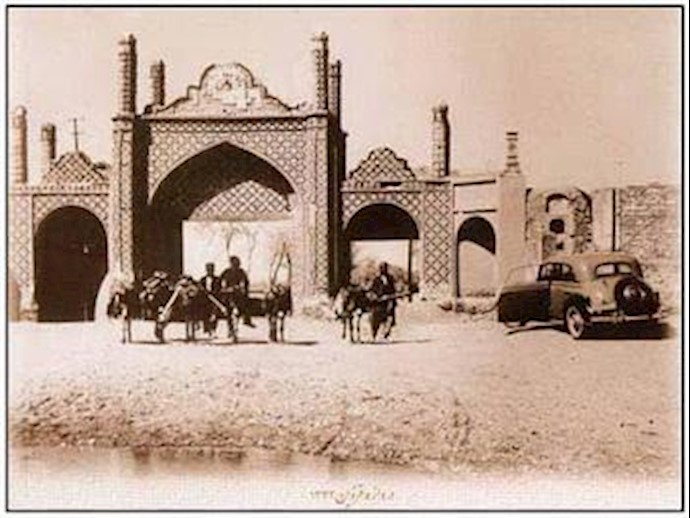 دروازه قزوین در سال 1224