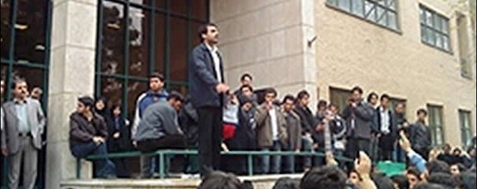 تجمع فارغ التحصیلان در دانشگاه تبریز