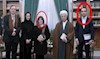 عکس یادگاری رفسنجانی با اعضای گروه بحران درگزارش تلویزیون رژیم