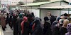 صف مردم برای گرفتن سبدکالا