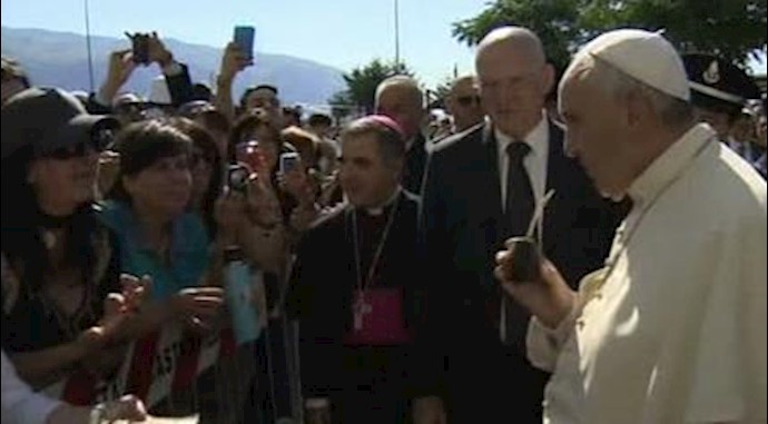 پاپ فرانسیس در سفر به ایتالیا