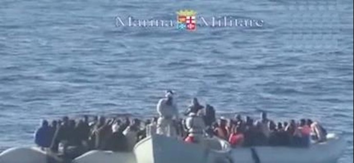 نجات پناهجویان در سواحل ایتالیا