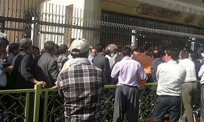اعتراض کارگران فولاد زاگرس قروه - آرشيو