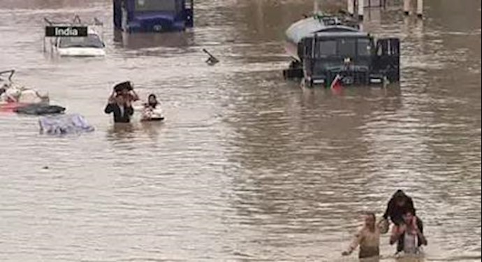 سیل در هند