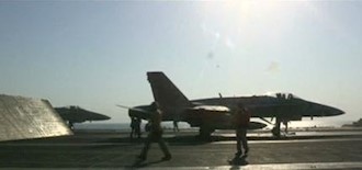 هواپیماهای آمریکایی در حمله به مواضع داعش در سوریه